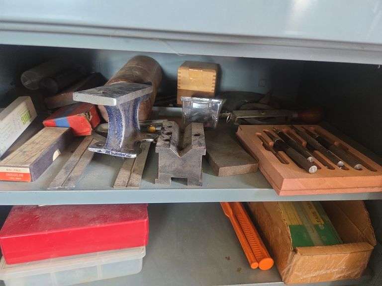 EFE Rolling Tool Cabinet w/ Contents included