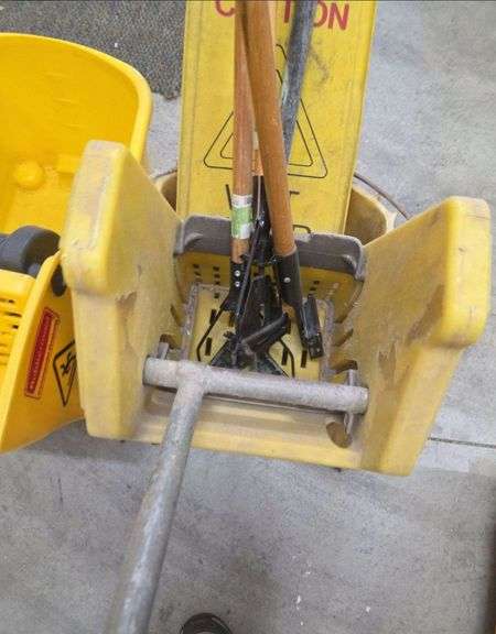 Commercial Mop Bucket with Wringer and Assorted Mop Handles