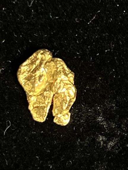 .095 Grams Gold Nugget image