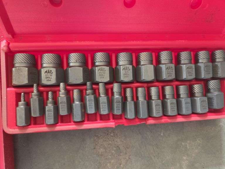 Mac Tools 40 Piece Rethreader Set & Screw Extractor Set