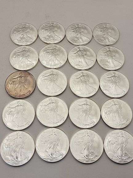 20-2009 walking liberty silver coins UNC image