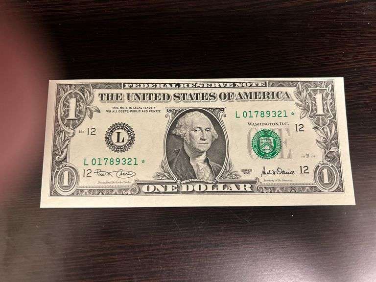 2001 One Dollar Star Note UNC Crisp image