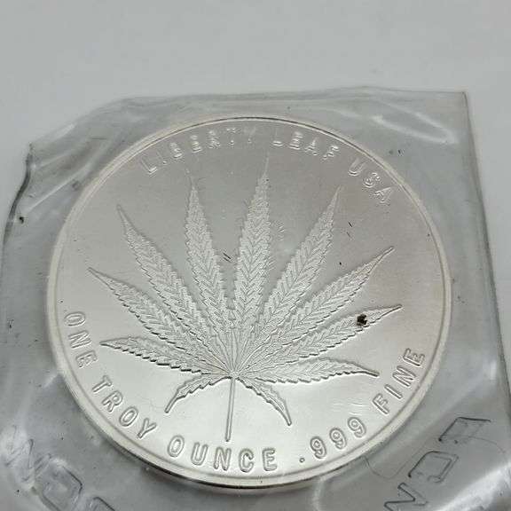 One troy ounce Liberty leaf coin image
