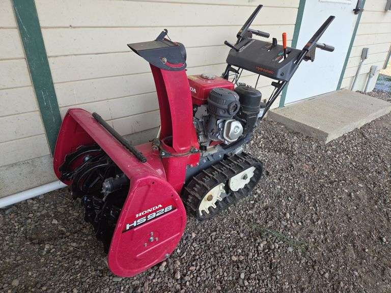Honda HS928 Tracked Snowblower