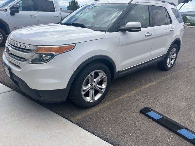 2014 Ford Explorer, vin# 1FM5K8F87FGA04585. 151,489 miles