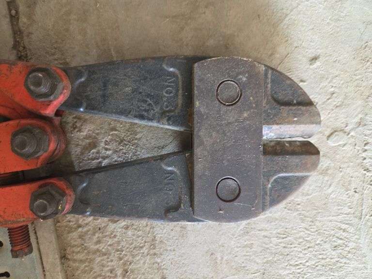Large Bolt Cutters & Pruning Shears