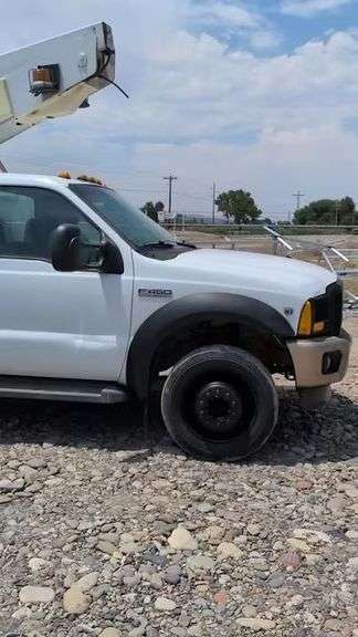 2006 Ford F450, V10 Gas motor VIN# 1FDXF46Y96EC8618, check engine light is on. Trouble idling.