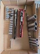 Flat w/ Craftsman Standard & Metric Sockets