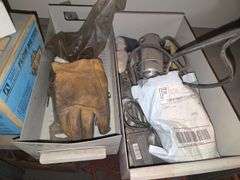 All Contents on Shelf Pullers/ Anchor shackle  Etc (Shelf not Included)