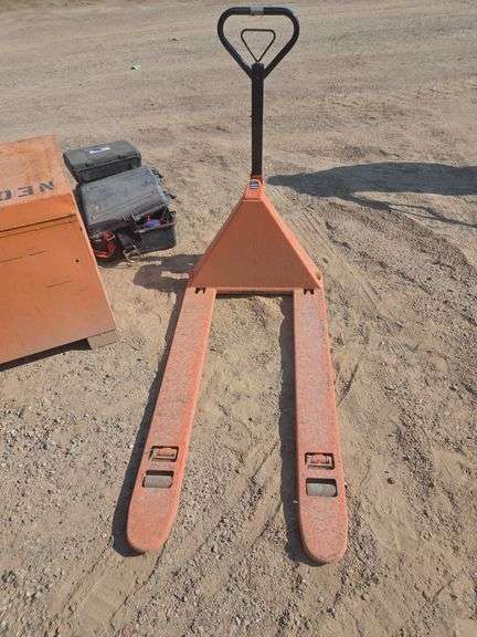 Zenith 4400Lbs Capacity Pallet Jack image
