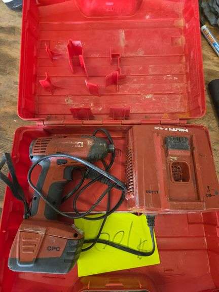 Hilti SID 144-A Cordless Tangential Impact Wrench w/ Battery Charger image
