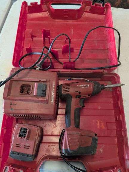 Hilti drill GID 144-A with two batteries and charger image