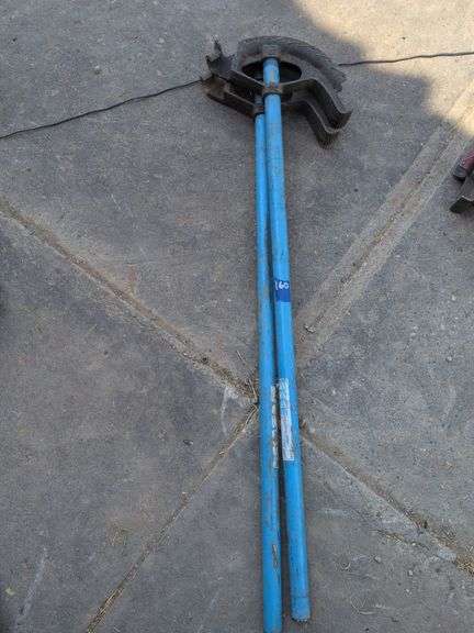 Two pipe benders image