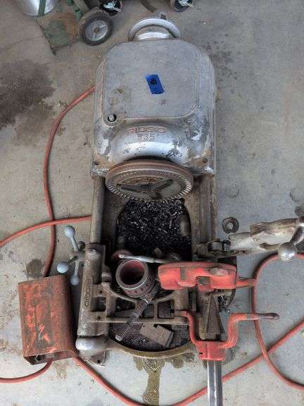 Ridgid 535 pipe threader image