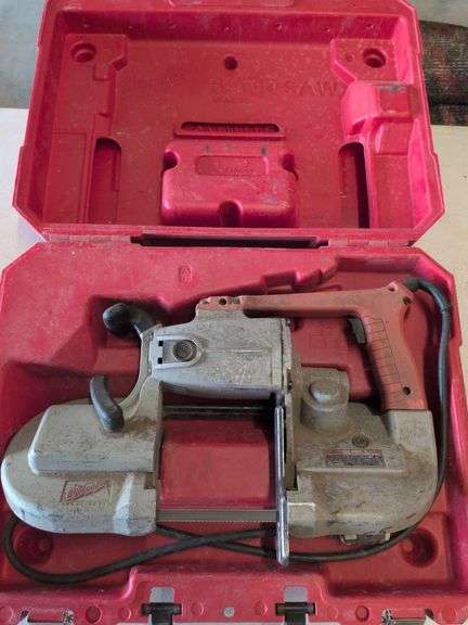 Milwaukee band Saw heavy duty image