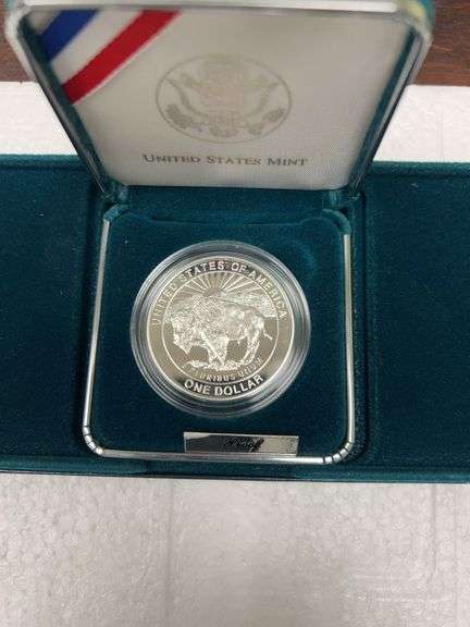 Yellowstone National Park Commemorative Coin image