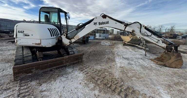 Bobcat Excavator image