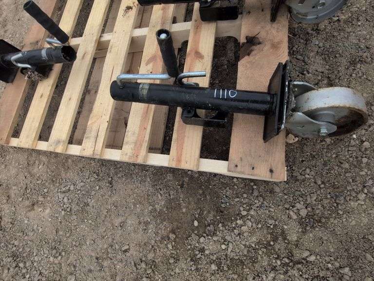 Pull Pin, Easy Swivel Trailer Jack with Foot - Sidewind - 10" Travel - 2,000 lbs image