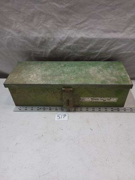 Green metal handy box GMC image