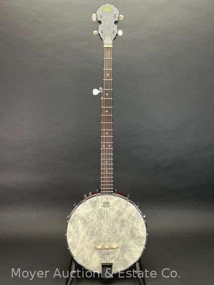 Rogue 5-String Banjo, with Soft Case, 39" Overall Length image