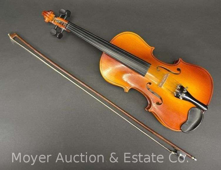 Bestler Violin, with Bow and Hard Case, 23.5" Overall Length image