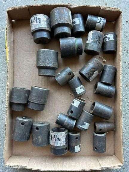 Group of Wright Sockets image