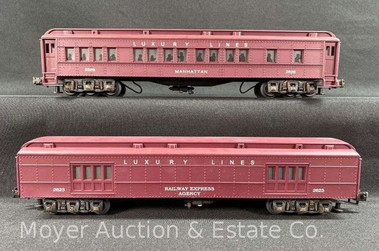 (2) Williams Luxury Lines Passenger Cars, No. 2628 Baggage Express and No. 2623 Manhattan Coach image
