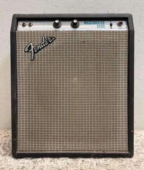 Fender Music Master Bass Amplifier, 17"x9.5"x20"h image