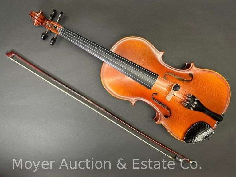 Knilling Bucharest Violin, No. 69906, with Bow and Hard Case, 26" Overall Length image