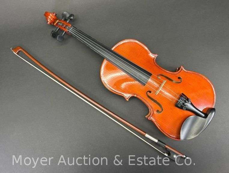 1/2 Size Violin, Unmarked, with Bow and Case image