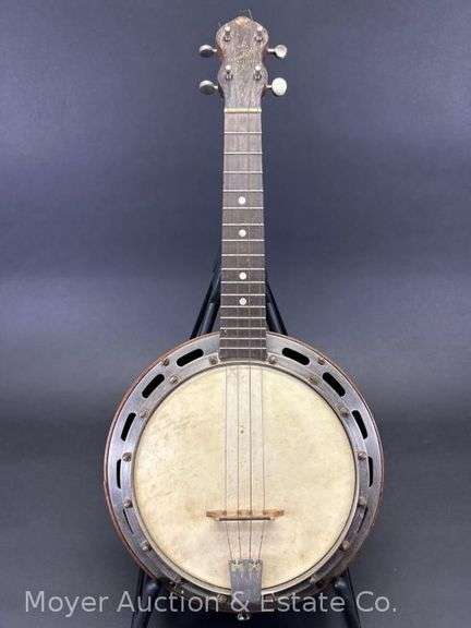 Antique Wendell Hall Banjo Ukulele image