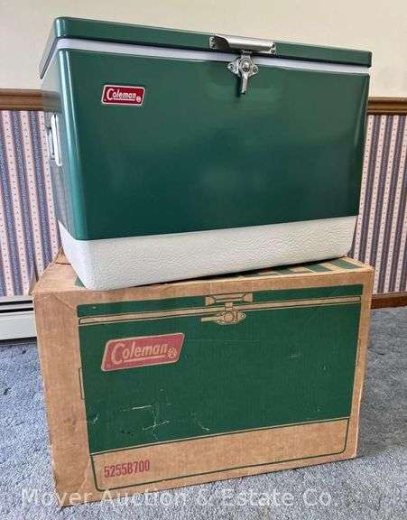 Vintage Coleman 56 Quart Snow-Lite 5255B700 Cooler, with Original Box, Appears Like New image