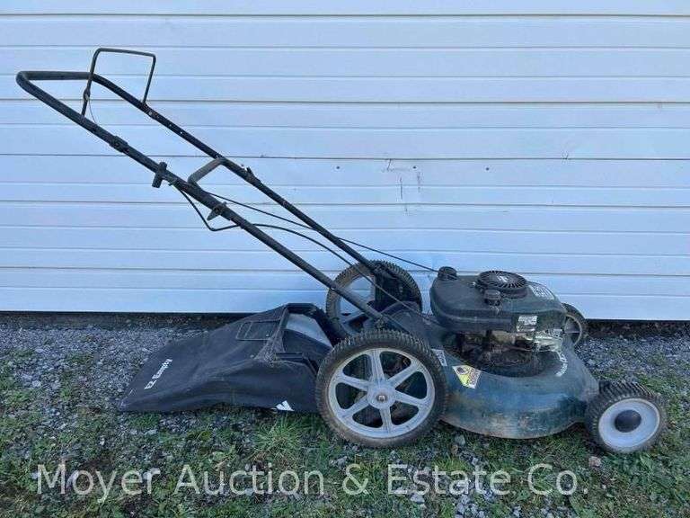 Craftsman 21" Push Mower with Bag image