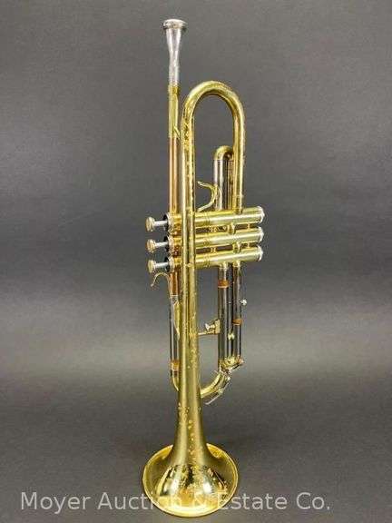 Conn 201BY Trumpet, with Case image