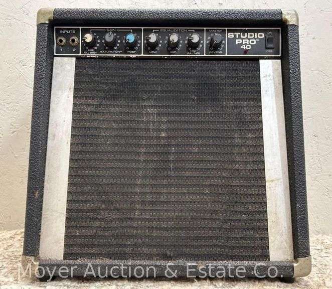 Peavey Studio Pro 40 Amplifier, 17"x11"x17"h image