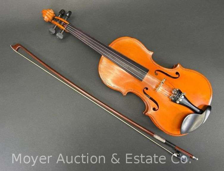 1/2 Size Violin, Unmarked, with Bow and Case image