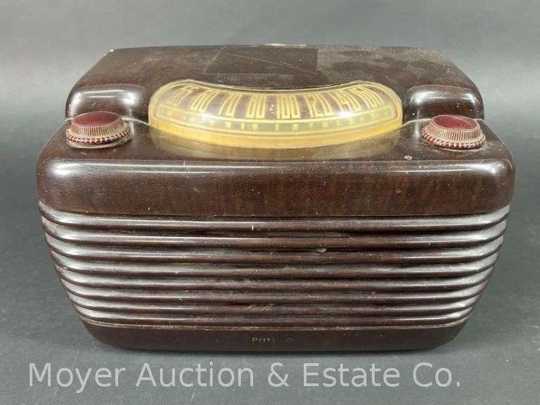Philco 46-420 Radio image