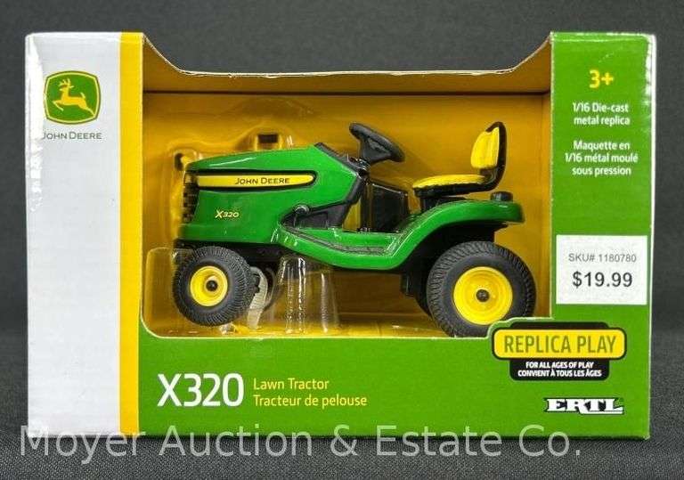 New Ertl 1/16 Scale John Deere X320 Lawn Tractor image