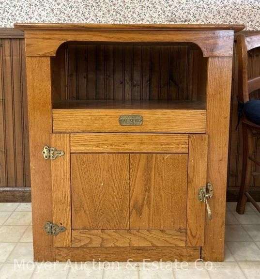 Oak Ice Box Cabinet, 27"x18"x31"h image