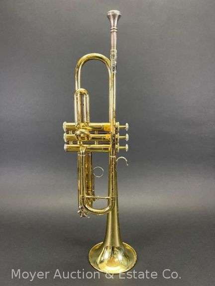 Bach TR300 Trumpet, with Yamaha Case image