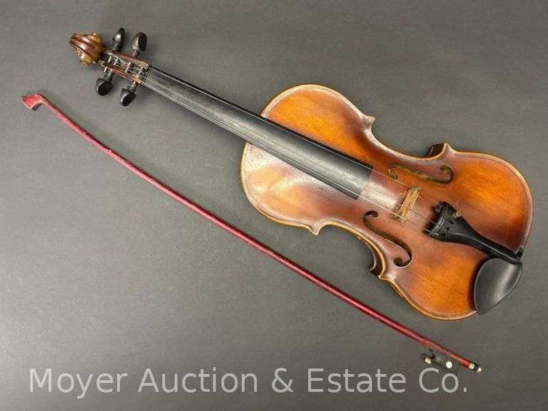 The Jackson Guldan Violin, with Bow and Hard Case, 23.5" Overall Length image