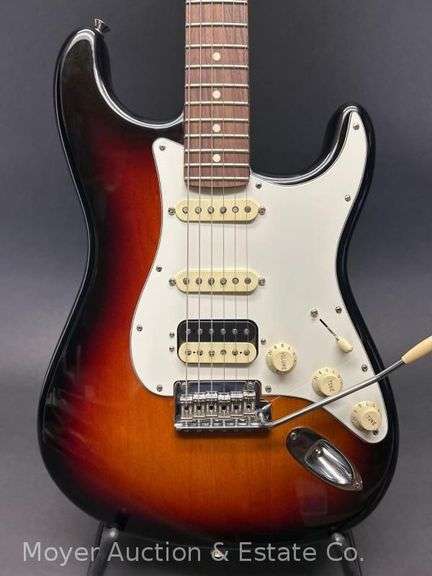Fender USA Standard Stratocaster image