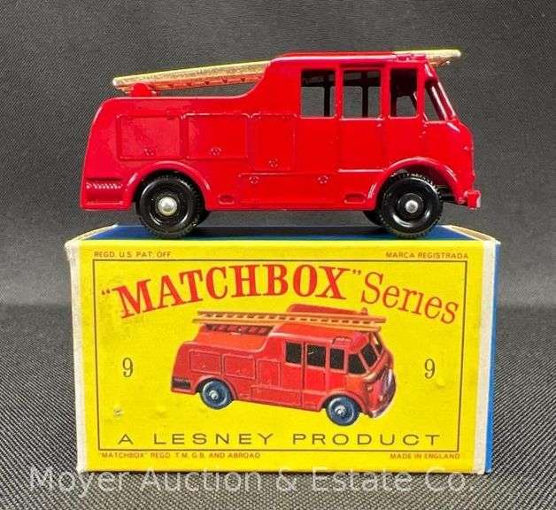 Lesney Matchbox No. 9 Fire Truck, with Box image