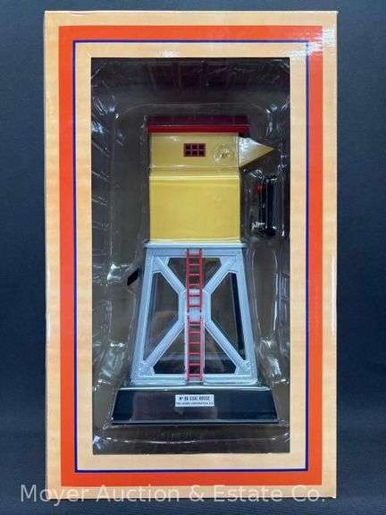 Lionel Tinplate No. 98 Coal House, with Original Box, No. 90123 image