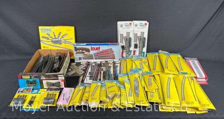 Group of Asst. HO Scale Track, Most Appears to be New Atlas Brand image