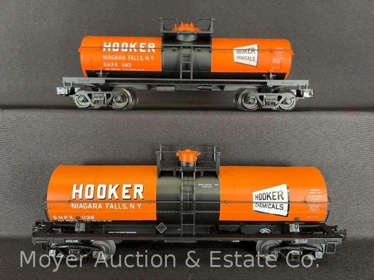(2) Atlas O Tank Cars, with Original Boxes image