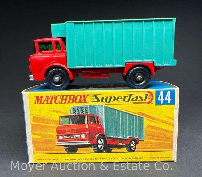 Matchbox SuperFast No. 44 Refrigerator Truck, with Box image