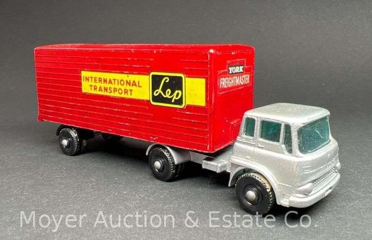 Matchbox Major Pack No. 2, Bedford Tractor & York Trailer image