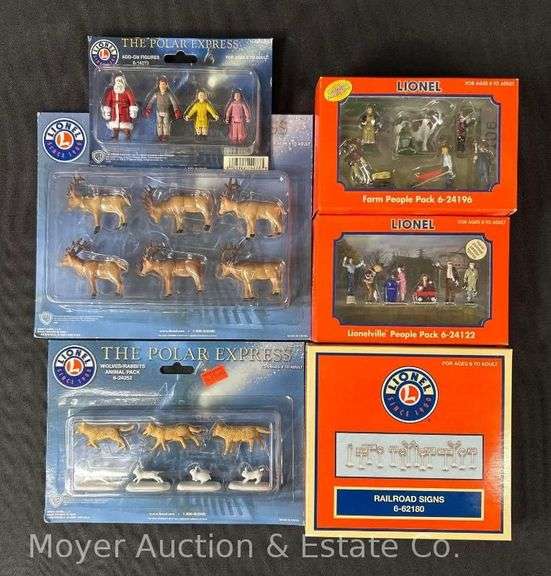 Group of Lionel People and Accessories image