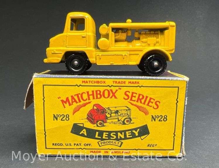 Lesney Matchbox No. 28 Thames Trader Compressor Truck, with Truck Box image